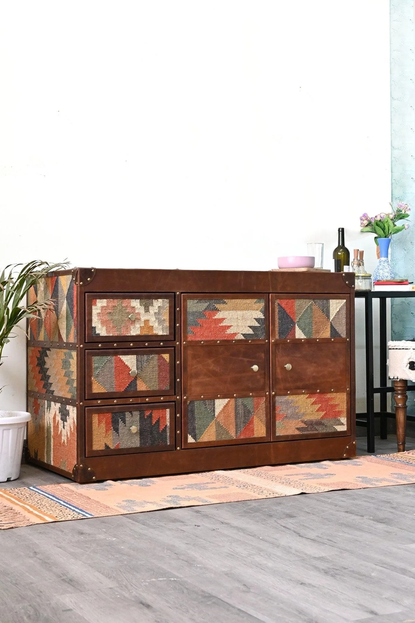 AMELIA  CHEST OF DRAWERS - KILIM AND LEATHER