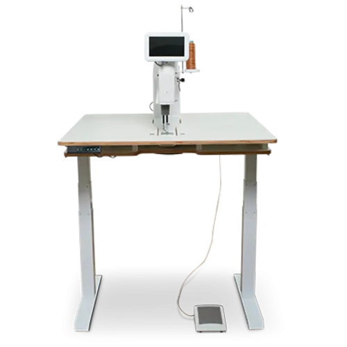 Baby Lock 20" Regalia Stationary Machine With Table And Insert