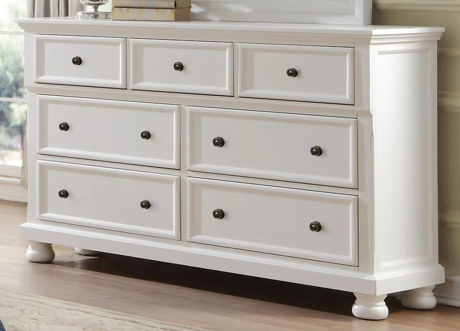 Homelegance Laurelin 7 Drawer Dresser in White 1714W-5